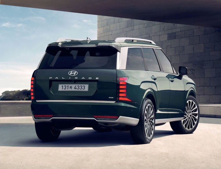 name_hyundai_palisade_2025_id_3758_rand_960630_num_6